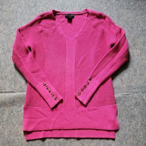 Rachel Zoe V-Neck Chevron Knit Sweater Womens size XS Hot Pink Longsleeve